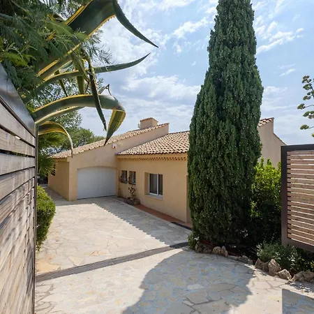 فيلة Villa Great لي إيسامبر